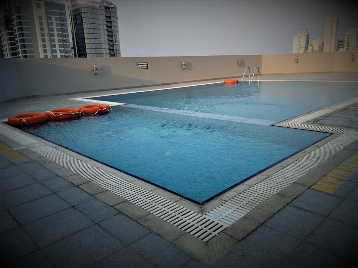 Infinity Juffair Suites Манама Екстер'єр фото