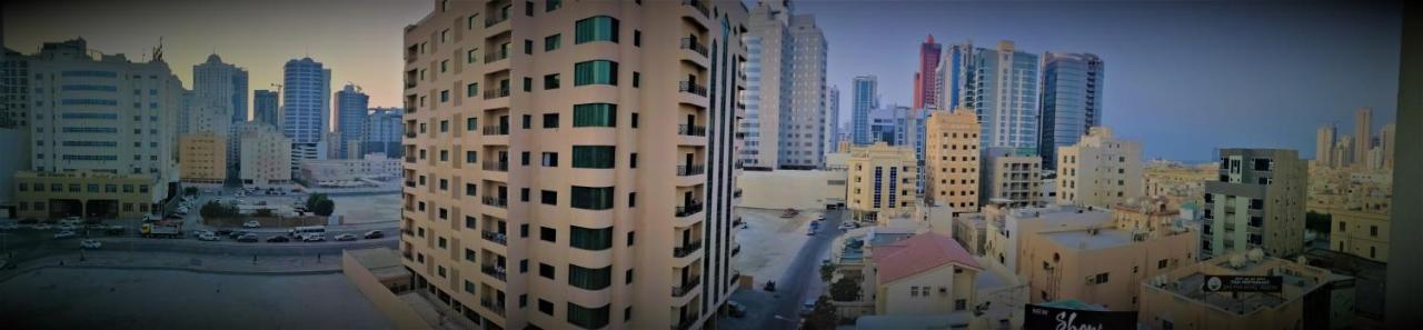 Infinity Juffair Suites Манама Екстер'єр фото