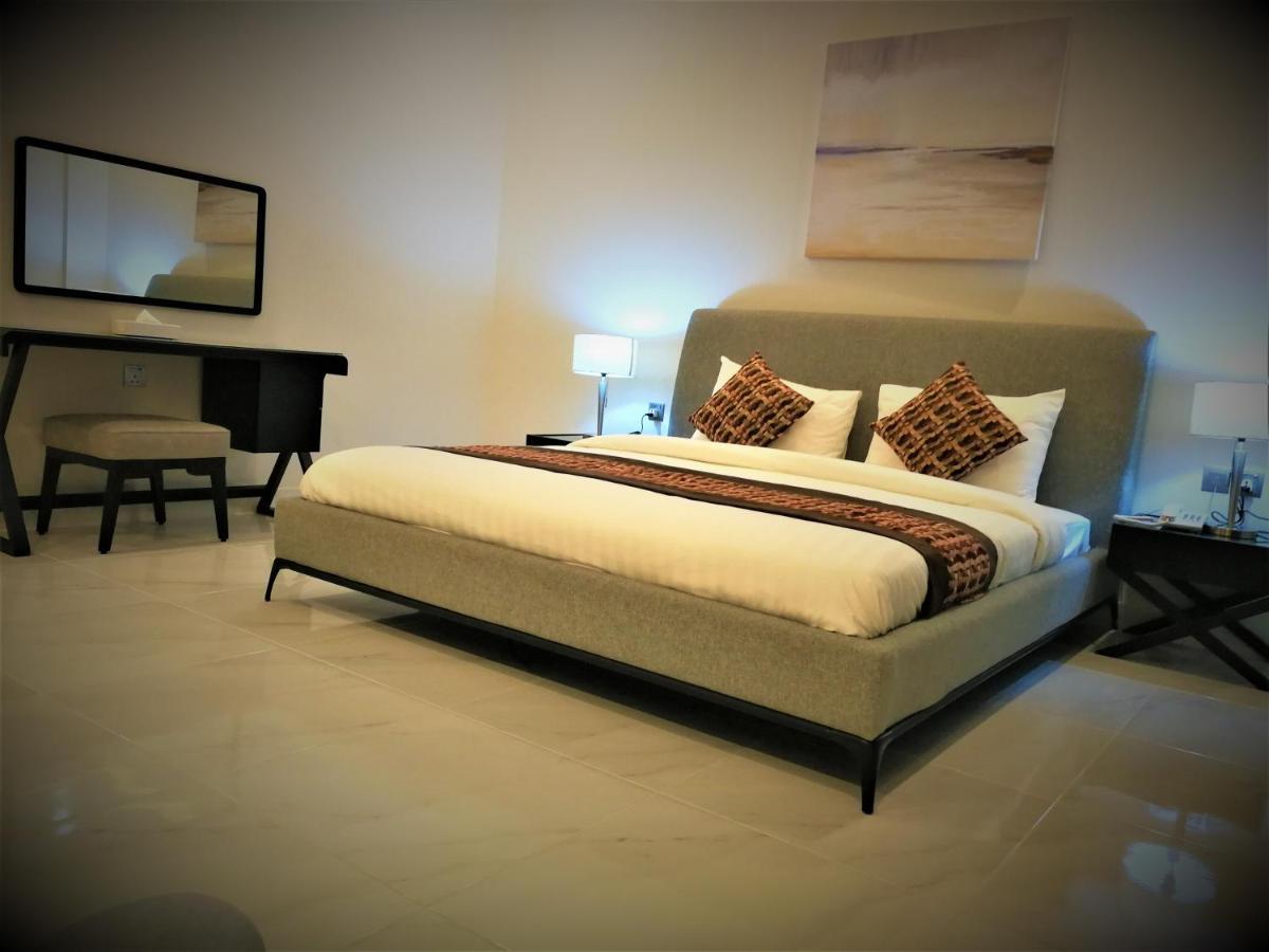 Infinity Juffair Suites Манама Екстер'єр фото